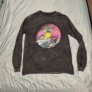 In Your Face Alien Long Sleeved Shirt Women’s M Black Grey